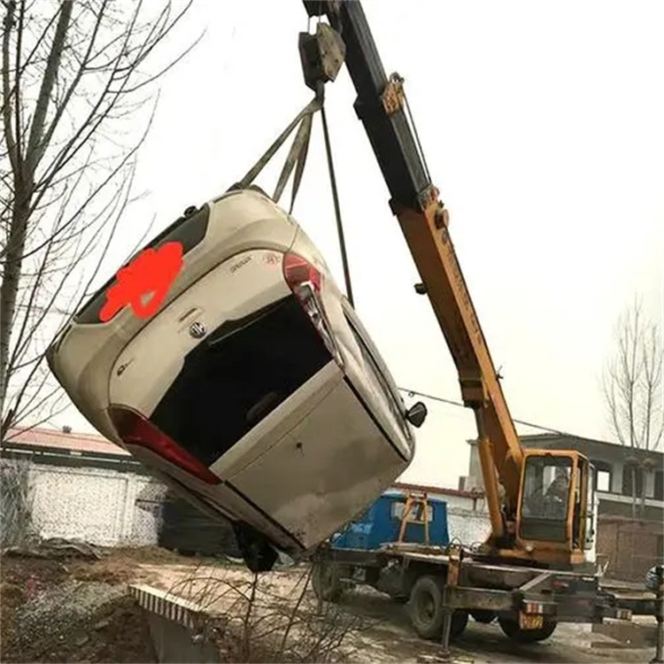 平南吊车救援小汽车怎么吊